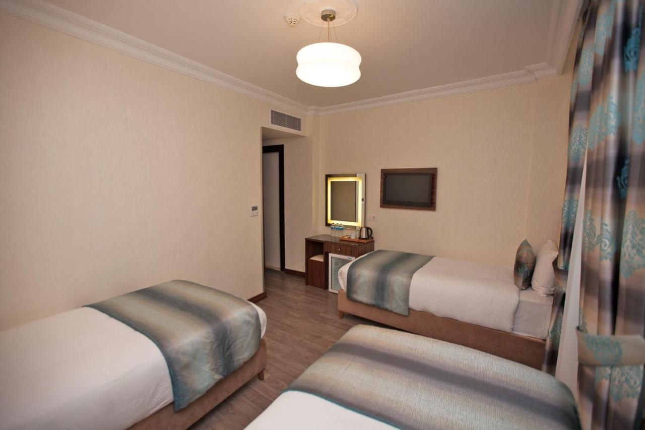 Hotel Bulvar Istanboel Buitenkant foto