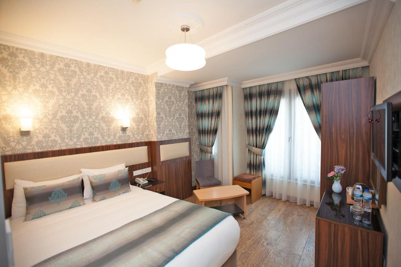 Hotel Bulvar Istanboel Buitenkant foto