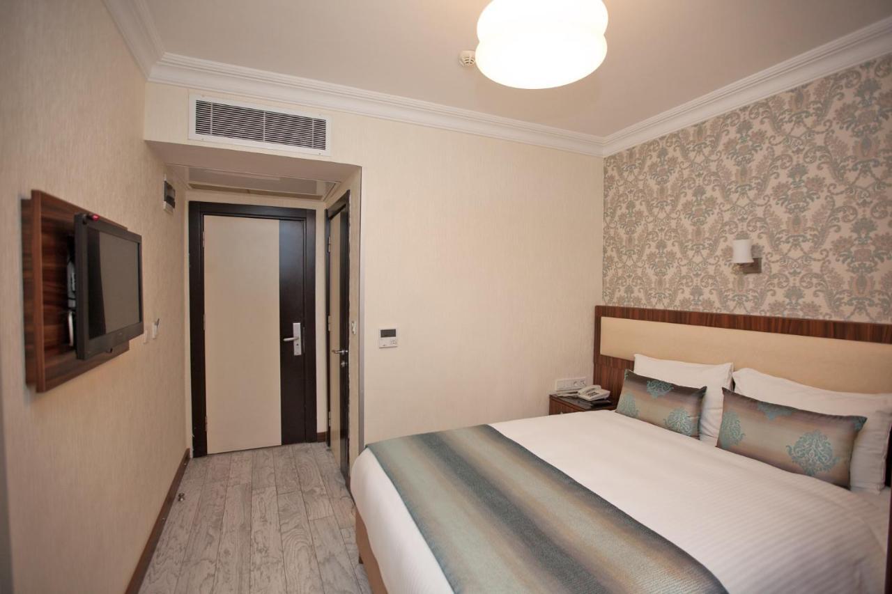 Hotel Bulvar Istanboel Buitenkant foto